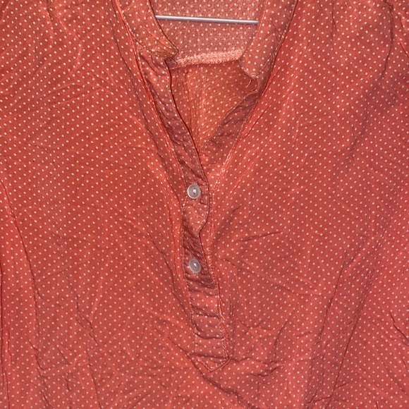 Ladies Orange shirt by “ Papa “ of Vancouver BC buttons like new - Picture 3 of 7